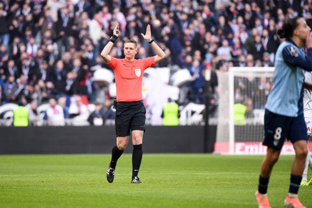 Olympique Lyonnais v Le Havre AC - Ligue 1 McDonald s 2025 2026 Marc BOLLENGIER (ARBITRE) during the Ligue 1 McDonald s match between Lyon and Le Havre at Groupama Stadium on December 14, 2025 in Lyon, France. Lyon France  Copyright: xFEPx 776348232