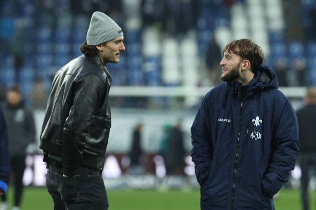 2025.12.14 xjfx 2.Bundesliga SV Darmstadt 98 - SC Preussen Muenster v.l., Fraser Hornby (SV Darmstadt 98) und Kilian Julian Corredor (SV Darmstadt 98) nach Spielende (DFL DFB REGULATIONS PROHIBIT ANY USE OF PHOTOGRAPHS as IMAGE SEQUENCES and or QUASI-VIDEO)