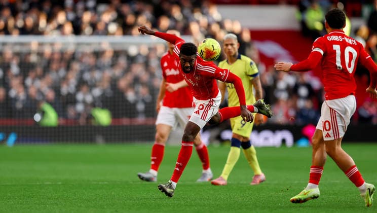 Nottingham Forest v Tottenham Hotspur Premier League 14 12 2025. Nottingham Forest midfielder Ibrahim SangarÃ (6) during the Premier League match between Nottingham Forest and Tottenham Hotspur at the City Ground, Nottingham, England on 14 December 2025. Editorial use only DataCo restrictions apply See www.football-dataco.com , Copyright: xSimonxDaviesx PSI-23409-0068