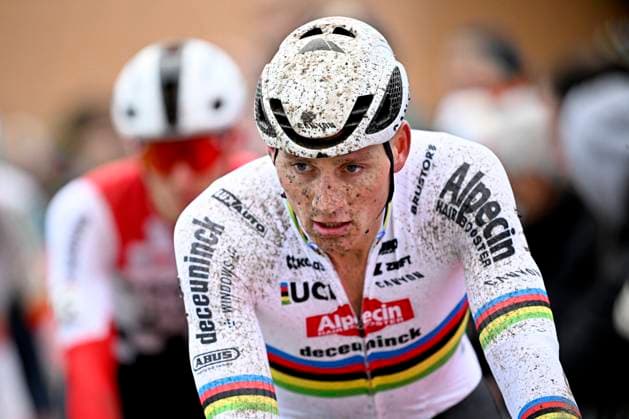 UCI Cyclocross World Cup 2025-2026 Namur NAMUR, BELGIUM - DECEMBER 14 : Van der Poel Mathieu (NED) of Alpecin-Deceuninck during the 4th leg of the Namur UCI Cyclocross World Cup 2025-2026 a cyclocross race for Men Elite on December 14, 2025 in Namur, Belgium, 14 12 2025 ( Namur Belgium  Copyright: xTomasxSiskx