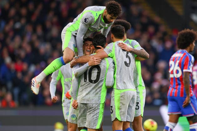Crystal Palace v Manchester City, Premier League Manchester City midfielder Phil Foden (47) celebrates with teammates after scoring his teams second goal 0-2 during the Crystal Palace v Manchester City Premier League match at Selhurst Park, London, England on 14 December 2025 Credit: Sally Rawlins Every Second Media Editorial use only. All images are copyright Every Second Media Limited. No images may be reproduced without prior permission. All rights reserved. Premier League and Football League images are subject to licensing agreements with Football DataCo Limited. see https: www.football-dataco.com Copyright: xIMAGO EveryxSecondxMediax ESM-1709-0021 SallyxRawlinsx xEveryxSecondxMediax