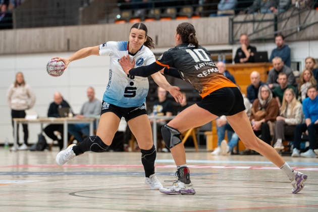 Handball I Frauen I Saison 2025-2026 I 2. Bundesliga I 8. Spieltag I VfL Waiblingen - Bergischer HC I 14.12.2025 Norma Goldmann (15, Bergischer HC) Waiblingen Rundsporthalle Baden-Württemberg Deutschland Copyright: xLobeca MaxxPetershansx