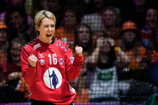 251214 Goalkeeper Katrine Lunde of Norway celebrates during the IHF Women s World Championship, WM, Weltmeisterschaft final between Germany and Norway on December 14, 2025 in Rotterdam. Photo: Joel Marklund BILDBYRAN kod JM JM0758 bbeng handball handboll handball vm handball-vm handbolls-vm ihf handball world championship world handball championship 2025 world championship 2025 final tyskland norway norge germany dam jubel Copyright: JOELxMARKLUND BB251214JM035