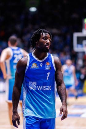 easycredit BBL, Frankfurt Skyliners - Science City Jena, 14.12.2025 Isaiah Swope (Frankfurt Skyliners, 1) Spiel der easycredit BBL Frankfurt Skyliners - Science City Jena; am 10. Spieltag der Saison 25 26 in der Süwag Energie ARENA am 14.12.2025 Copyright: xBEAUTIFULxSPORTS Hahnex