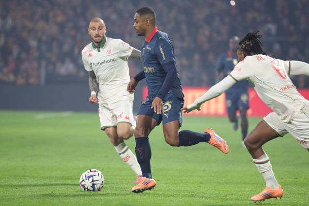 FOOTBALL : RC Lens vs OGC Nice - Ligue 1 J16 - 14 12 2025 Wesley SAÃD (RC Lens) lors du match RC Lens vs OGC Nice, Ligue 1 J16, stade Bollaert-Delelis, le 14 dÃ cembre 2025 - photo Laurent Sanson PsnewZ  Copyright: xLaurentxSANSONx xPsnewZx