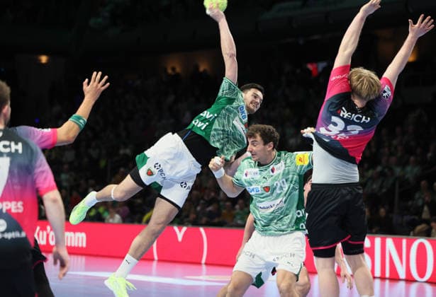 GER HBL Saison 2025 2026 FÜCHSE Berlin vs HSG Wetzlar, 14.12.25, Max-Schmeling-Halle, Berlin, Lauro PICHIRI (Füchse Berlin 24)