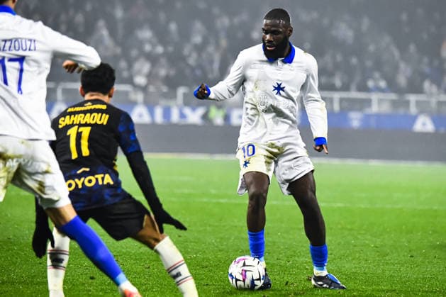 FOOTBALL : AJ Auxerre vs Lille OSC - Ligue 1 - JournÃ e 16 - 14 12 2025 Lassine Sinayoko (AJ Auxerre) AuxerreFrance  Copyright: xBaptistexAutissierx