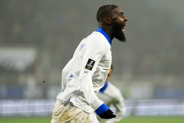 AJ Auxerre v Lille OSC - Ligue 1 McDonald s 2025 2026 10 Lassine SINAYOKO (aja) during the Ligue 1 McDonald s match between Auxerre and Lille at Stade Abbe Deschamps on December 14, 2025 in Auxerre, France. Auxerre France  Copyright: xFEPx 776348229