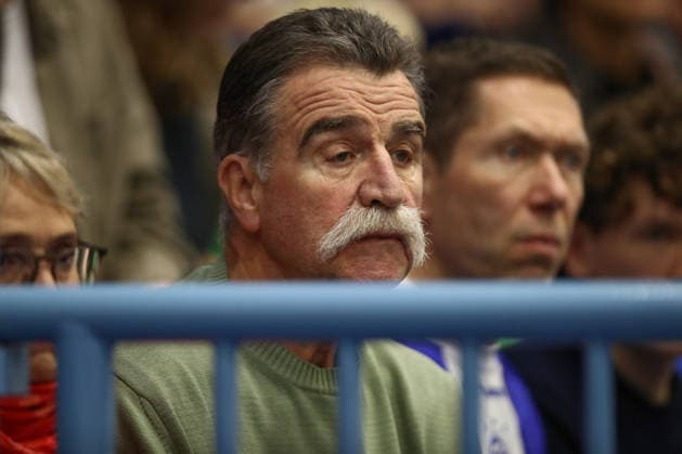 14.12.2025, xtgx, VfL Gummersbach - SC Magdeburg v.l. der ehemalige Bundestrainer Heiner Brand Gummersbach