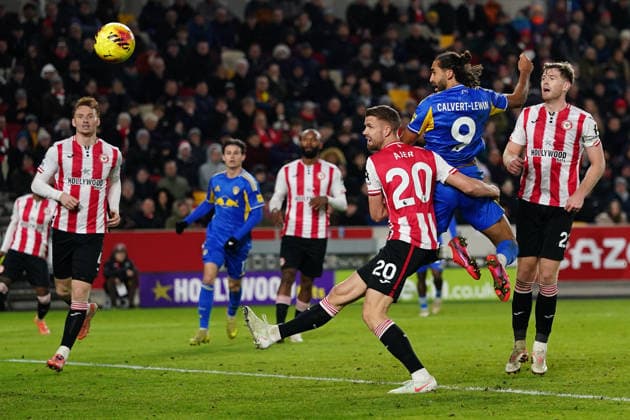 Premier League Brentford v Leeds United Dominic Calvert-Lewin of Leeds United scores to make it 1-1 during the Premier League match Brentford vs Leeds United at The Gtech Community Stadium, London, United Kingdom, 14th December 2025 (Photo by Harvey Murphy News Images) Copyright: xHarveyxMurphy NewsxImagesx