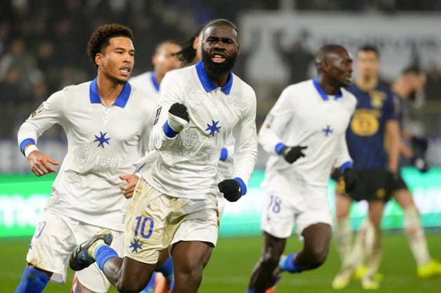AJ Auxerre v Lille OSC - Ligue 1 McDonald s 2025 2026 10 Lassine SINAYOKO (aja) during the Ligue 1 McDonald s match between Auxerre and Lille at Stade Abbe Deschamps on December 14, 2025 in Auxerre, France. Auxerre France  Copyright: xFEPx 776348229