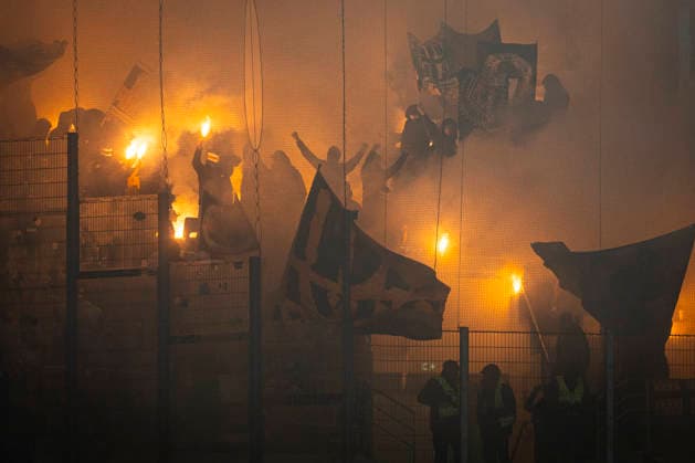 FOOTBALL: Ligue 1 Racing Strasbourg (RCS) vs Lorient. 14 12 2025 Stade de la Meinau. Strasbourg - France Ambiance avec des supporters de l equipe de Lorient  Copyright: xelyxandroxcegarrax