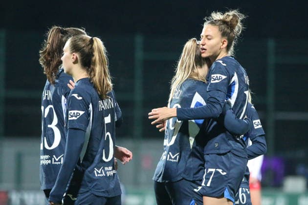14.12.2025 Fußball Frauen 2025 2026 Google Pixel Frauen-Bundesliga 13. Spieltag RB Leipzig - TSG Hoffenheim RB-Trainingszentrum am Cottaweg Leipzig Jubel der TSG Hoffenheim nach dem Sieg in Leipzig. Leipzig Sachsen Deutschland