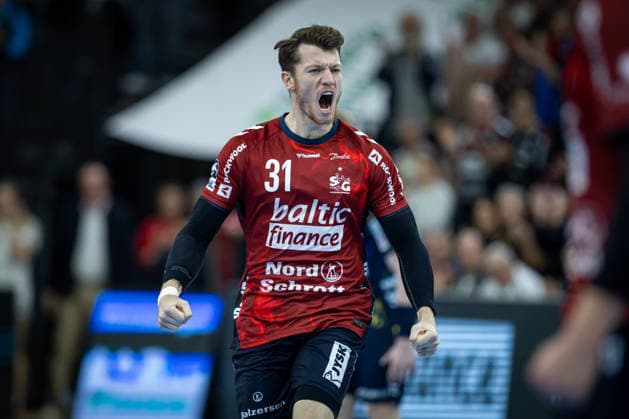 DAIKIN HBL: SG Flensburg-Handewitt vs Rhein-Neckar Löwen; 14.12.25 Jubel Torjubel bei Emil Jakobsen (Nr.31, SG Flensburg-Handewitt) DAIKIN HBL: SG Flensburg-Handewitt vs Rhein-Neckar Löwen, GP JOULE Arena am 14.12.25 Copyright: xBEAUTIFULxSPORTS MarioxM.xKobergx