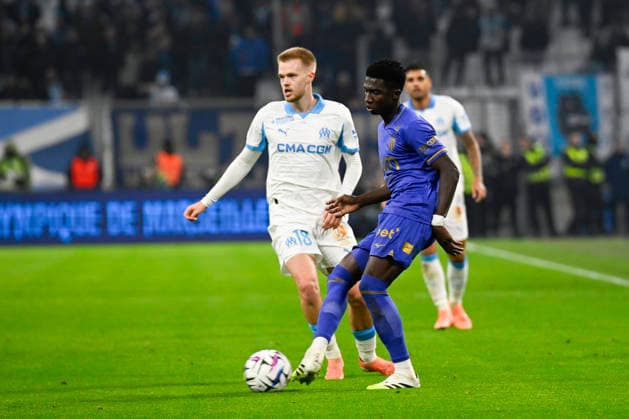 FOOTBALL : Olympique de Marseille VS AS Monaco - Ligue 1 Mc™Donalds - 14 12 2025 Lamine Camara (ASM) - Ligue 1 Mc™Donalds match between Olympique de Marseille and AS Monaco on December 14, 2025 at the Orange Velodrome Stadium in Marseille. MarseilleFrance  Copyright: xWilliamxCannarellax