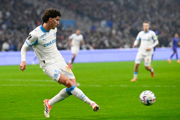 FOOTBALL : Olympique de Marseille VS AS Monaco - Ligue 1 Mc™Donalds - 14 12 2025 Leonardo Balerdi (OM) - Ligue 1 Mc™Donalds match between Olympique de Marseille and AS Monaco on December 14, 2025 at the Orange Velodrome Stadium in Marseille. MarseilleFrance  Copyright: xWilliamxCannarellax