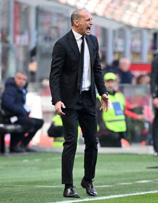 (251215) -- MILAN, Dec. 15, 2025 -- AC Milan s head coach Massimiliano Allegri reacts during a Serie A football match between AC Milan and Sassuolo in Milan, Italy, Dec. 14, 2025. (Photo by Xinhua) (SP)ITALY-MILAN-FOOTBALL-SERIE A-AC MILAN VS SASSUOLO AlbertoxLingria 