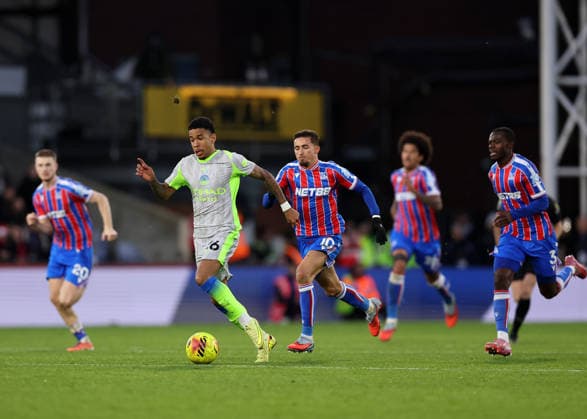 London, England, 14th December 2025. Savinho of Manchester City during the Crystal Palace vs Manchester City Premier League match at Selhurst Park, London. Picture credit should read: David Klein Sportimage EDITORIAL USE ONLY. No use with unauthorised audio, video, data, fixture lists, club league logos or live services. Online in-match use limited to 120 images, no video emulation. No use in betting, games or single club league player publications. SPI_DK_051_Crystal_Palace_Man_City SPI-4377-0051