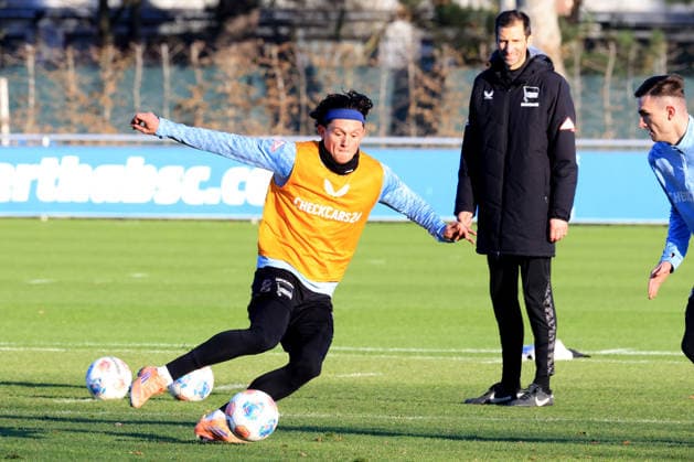 DEU, DFL, 2. FBL Hertha BSC, Training, 15.12.2025, Sportforum, Berlin, DEU, DFL, 2. FBL Hertha BSC, Training, im Bild Fabian Reese (Hertha BSC Berlin 11) DFL - regulations prohibit any use of Photographs as image sequences and or quasi-video