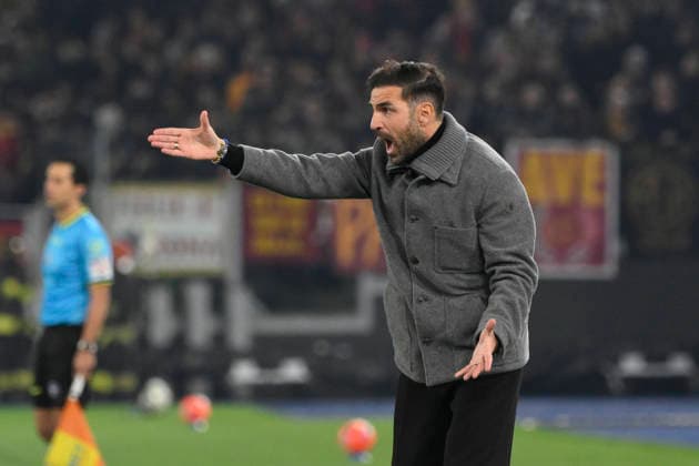Como™s head coach Cesc Fabregas during the Serie A Enilive soccer match between AS Roma and Como 1907 at the Rome s Olympic stadium, Italy - Monday, December 15, 2025. - Soccer.  Copyright: xFabrizioxCorradetti LaPressex