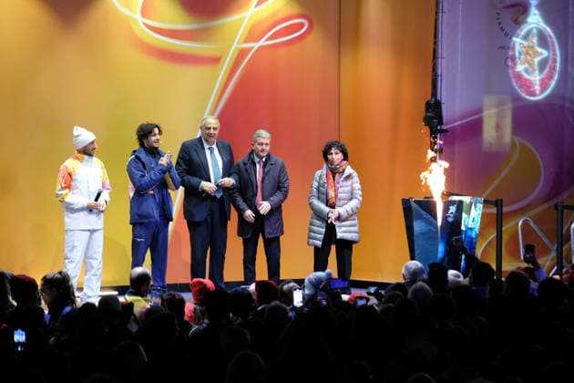 The Olympic Torch arrives in Palermo during the Olympic Torch Relay for the Olympic Winter games, Winterspiele,Spiele, Summer games Milano Cortina 2026 in Palermo, Italy, on 15 December 2025; in the photo: Olympic torch lit and Mayor of Palermo  Copyright: xFedericoxSerra IPAxSportx xipa-agency.netx xx IPA_69195618 IPA_Agency_IPA69195618