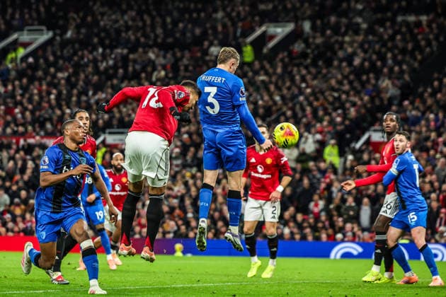 Premier League Manchester United, ManU v Bournemouth Casemiro of Manchester Untied scores to make it 2-1 during the Premier League match Manchester United vs Bournemouth at Old Trafford, Manchester, United Kingdom, 15th December 2025 (Photo by Mark Cosgrove News Images) Manchester Old Trafford Greater Manchester United Kingdom Copyright: xMarkxCosgrove NewsxImagesx