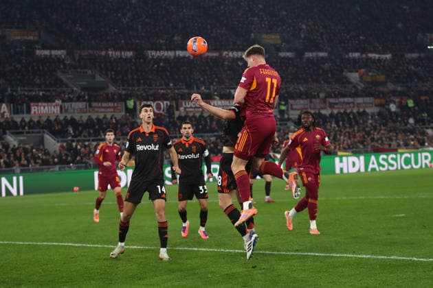 15.12.2025 Roma vs Como (Serie A) Calcio; 15Â° Giornata& xD;Nella foto: Evan Ferguson& xD;(Foto Gino Mancini)  Copyright: xGinoxMancini IPAxSportx xipa-agency.netx xx IPA_69195942 IPA_Agency_IPA69195942