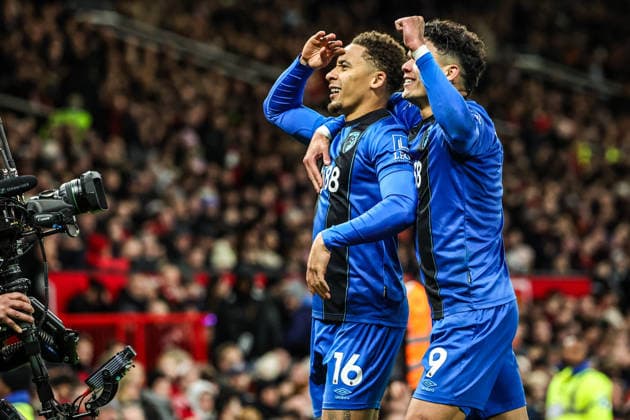 Premier League Manchester United, ManU v Bournemouth Marcus Tavernier of Bournemouth celebrates his goal to make it 2-3 during the Premier League match Manchester United vs Bournemouth at Old Trafford, Manchester, United Kingdom, 15th December 2025 (Photo by Mark Cosgrove News Images) Manchester Old Trafford Greater Manchester United Kingdom Copyright: xMarkxCosgrove NewsxImagesx