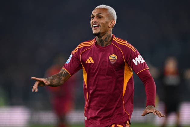 Wesley of A.S. Roma celebrates after scoring the goal of 1-0 during the 15th day of the Serie A Championship between A.S. Roma and Como 1907 at the Olympic Stadium on December 15, 2025 in Rome, Italy.  Copyright: xDomenicoxCippitelli IPAxSportx xipa-agency.netx xx IPA_69196694 IPA_Agency_IPA69196694
