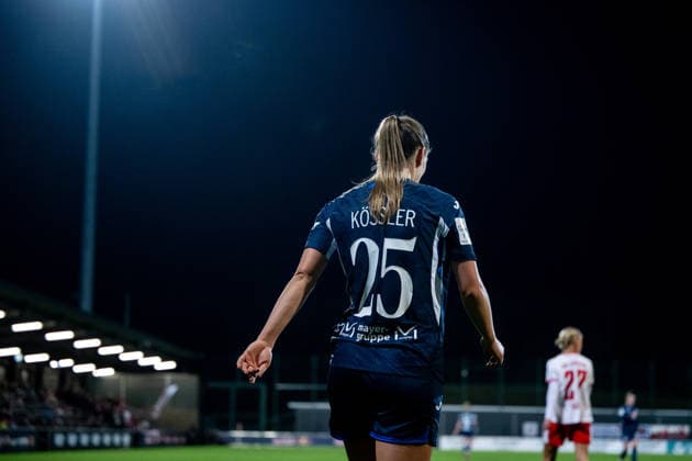 Melissa Koessler (TSG Hoffenheim, 25), GER, RB Leipzig vs TSG 1899 Hoffenheim, Fussball Google Pixel Frauen Bundesliga, 13. Spieltag, Saison 2025 2026, 14.12.2025 DFB regulations prohibit any use of photographs as image sequences and or quasi-video GER, RB Leipzig vs TSG 1899 Hoffenheim, Fussball Google Pixel Frauen Bundesliga, 13. Spieltag, Saison 2025 2026, 14.12.2025 Leipzig Copyright: xEibner-Pressefoto Memmlerx EP_MMR