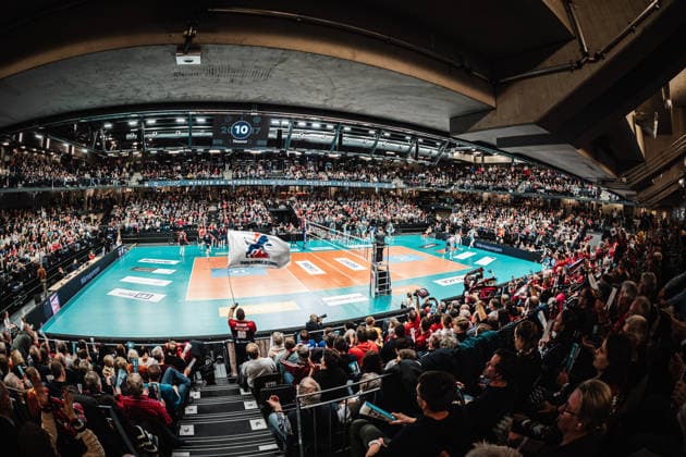Volleyball Herren Saison 2025 2026 1. Volleyball Bundesliga Männer DVV Pokal Halbfinale SVG Lüneburg vs. SWD powervolleys Düren 16.12.2025 Die volle LKH Arena Totale Lüneburg LKH Arena Niedersachsen Deutschland