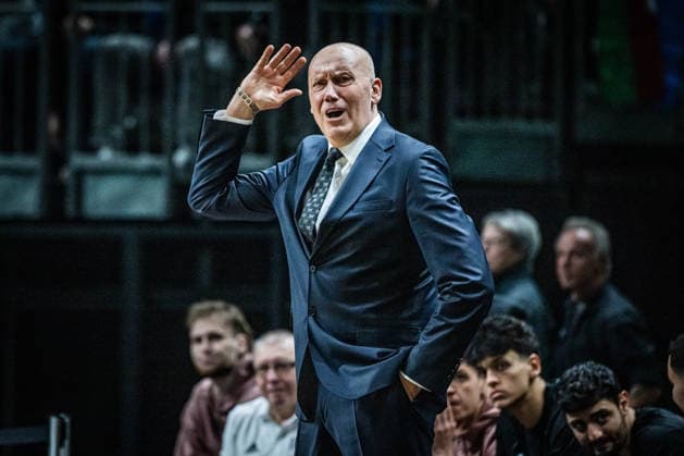 Basketball Berlin 16.12.2025 Saison 2025 2026 Basketball Champions League (BCL) Alba Berlin - Sabah BC Baku Rimas Kurtinaitis (Sabah, Trainer)
