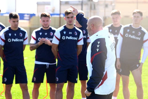 Bologna™s head coach Vincenzo Italiano during the training session at Riyadh , Saudi Arabia - EA Sports FC italian Supercup 2025 2026 Soccer - Wednesday, December 17 , 2025  Copyright: xSpada LaPressex