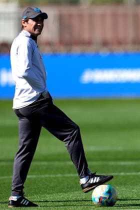 Napoli™s head coach Antonio Conte during the training session in Riyadh , Saudi Arabia - EA Sports FC italian Supercup 2025 2026 Soccer - Wednesday, December 17 , 2025  Copyright: xSpada LaPressex