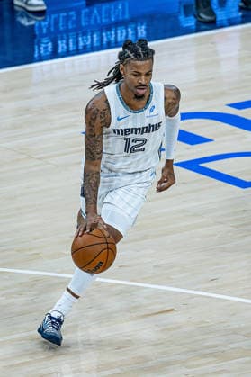 RECORD DATE NOT STATED The Clippers face the Grizzlies in an NBA, Basketball Herren, USA duel. Inglewood (USA), 12 16 2025 Sports Basketball NBA Clippers vs Grizzlies Ja Morant of the Memphis Grizzlies in a game against the Los Angeles Clippers valid for the NBA regular season, held at the Intuit Dome, an indoor arena located in Inglewood, California. The matchup brings together key players from both teams and is a highlight of the NBA regular season on Tuesday, December 16, 2025. (Foto: Bruno Zanotto Thenews2 imago images) SPO  Copyright: xBrunoxxZanottox