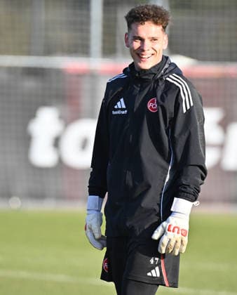 17.12.2025 - Fussball - 2. Fussball - Bundesliga - Saison 2025 2026 - 1. FC Nürnberg Nuernberg FCN ( Club ) - Training - Sportfoto Zink - xwoxzix - Michal Kukucka (47, 1. FC Nürnberg FCN ) happy *** 17 12 2025 Soccer 2 Soccer Bundesliga Season 2025 2026 1 FC Nürnberg Nuernberg FCN Club Training Sportfoto Zink xwoxzix Michal Kukucka 47, 1 FC Nürnberg FCN happy
