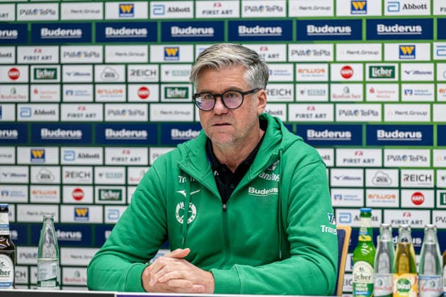 Pressekonferenz HSG Wetzlar, 17.12.25 Runar Sigtryggsson (HSG Wetzlar) Pressekonferenz HSG Wetzlar: Wetzlar, 17.12.25 Copyright: xBEAUTIFULxSPORTS Roeczeyx