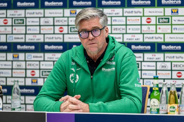 Pressekonferenz HSG Wetzlar, 17.12.25 Runar Sigtryggsson (HSG Wetzlar) Pressekonferenz HSG Wetzlar: Wetzlar, 17.12.25 Copyright: xBEAUTIFULxSPORTS Roeczeyx