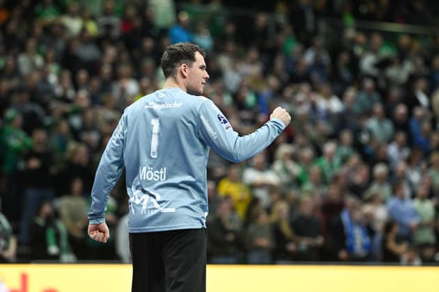 Constantin Moestl (TBV Lemgo Lippe, 1) SC DHfK Leipzig vs. TBV Lemgo Lippe, Handball, DHB-Pokal Viertelfinale, Spielzeit 2025 2026, 17.12.2025 SC DHfK Leipzig vs. TBV Lemgo Lippe, Handball, DHB-Pokal Viertelfinale, Spielzeit 2025 2026, 17.12.2025 Dresden Copyright: xEibner-Pressefoto xHoepnerx EP_PHR