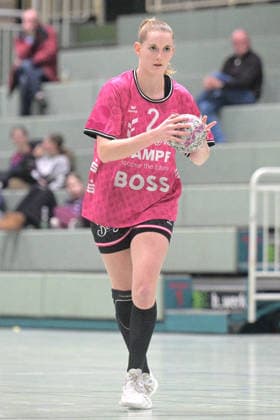 Selina Lindemann (TusSies Metzingen, 02) TusSies Metzingen vs. ATH Strasbourg, Handball, Testspiel, Saison 2025 2026, 17.12.2025 TusSies Metzingen vs. ATH Strasbourg, Handball, Testspiel, Saison 2025 2026, 17.12.2025 Metzingen Copyright: xEibner-Pressefoto TobiasxBaurx EP_TBR