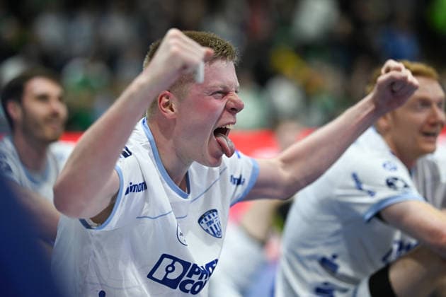 Niels Versteijnen (TBV Lemgo Lippe, 25) SC DHfK Leipzig vs. TBV Lemgo Lippe, Handball, DHB-Pokal Viertelfinale, Spielzeit 2025 2026, 17.12.2025 SC DHfK Leipzig vs. TBV Lemgo Lippe, Handball, DHB-Pokal Viertelfinale, Spielzeit 2025 2026, 17.12.2025 Dresden Copyright: xEibner-Pressefoto xHoepnerx EP_PHR