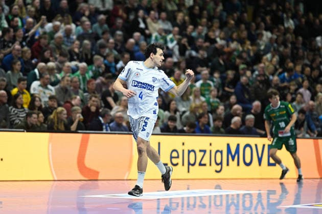 Samuel Zehnder (TBV Lemgo Lippe, 4) SC DHfK Leipzig vs. TBV Lemgo Lippe, Handball, DHB-Pokal Viertelfinale, Spielzeit 2025 2026, 17.12.2025 SC DHfK Leipzig vs. TBV Lemgo Lippe, Handball, DHB-Pokal Viertelfinale, Spielzeit 2025 2026, 17.12.2025 Dresden Copyright: xEibner-Pressefoto xHoepnerx EP_PHR