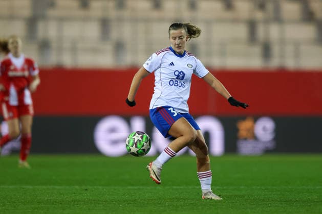 Stine Brekken (Valerenga IF, 30), GER, FC Bayern Muenchen vs. Valerenga IF, Fussball, UEFA Womens Champions League, Ligaphase, 6. Spieltag, Saison 2025 2026, 17.12.2025, GER, FC Bayern Muenchen vs. Valerenga IF, Fussball, UEFA Womens Champions League, Ligaphase, 6. Spieltag, Saison 2025 2026, 17.12.2025 Muenchen Copyright: xEibner-Pressefoto JennixMaulx EP_JML