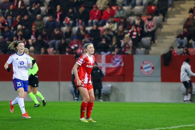 Georgia Stanway (FC Bayern Muenchen, 31) enttaeuscht nach einem verschossenem Elfmeter, GER, FC Bayern Muenchen vs. Valerenga IF, Fussball, UEFA Womens Champions League, Ligaphase, 6. Spieltag, Saison 2025 2026, 17.12.2025, GER, FC Bayern Muenchen vs. Valerenga IF, Fussball, UEFA Womens Champions League, Ligaphase, 6. Spieltag, Saison 2025 2026, 17.12.2025 Muenchen Copyright: xEibner-Pressefoto JennixMaulx EP_JML
