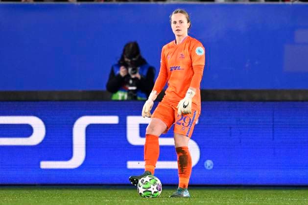 OH Leuven v Arsenal - UEFA Women s Champions League LEUVEN, BELGIUM - DECEMBER 17 : Seynhaeve Lowiese goalkeeper of OH Leuven during the UEFA Women s Champions League 2025 26 League Phase MD6 match between OH Leuven and Arsenal on December 17, 2025 in Leuven, Belgium, 17 12 2025 Leuven Belgium  Copyright: xTomasxSiskx