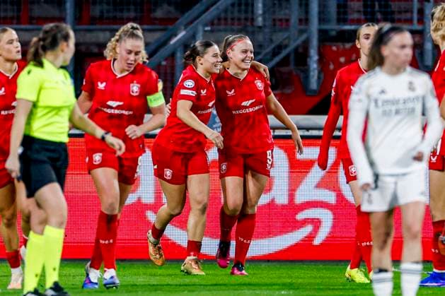 Jaimy Ravensbergen of FC Twente celebrate their team s first goal with Lynn Groenewegen of FC Twente FC Twente v Real Madrid CF, UEFA Women s Champions League 2025 26 League Phase MD6, FC Twente v Real Madrid CF, FC Twente Stadium, December 17, 2025, Enschede, Netherlands.