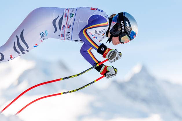 ALPINE SKIING - FIS WC Val D Isere VAL D ISERE,FRANCE,18.DEC.25 - ALPINE SKIING - FIS World Cup, downhill training, ladies. Image shows Emma Aicher (GER).  GEPAxpictures xMaticxKlansek