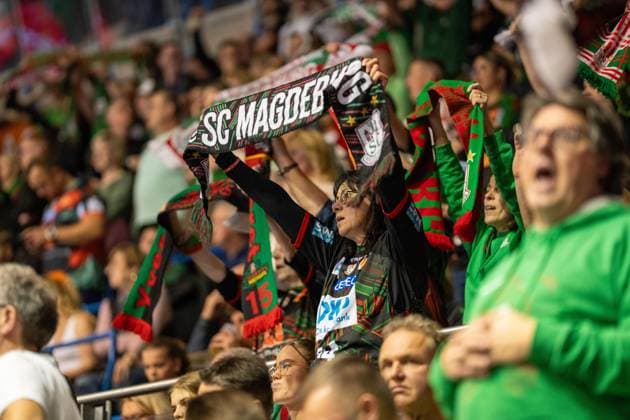 Deutschland: Handball DHB-Pokal 2025 26, Viertelfinale - SC Magdeburg vs SG Flensburg-Handewitt - GETEC Arena (Magdeburg): Fans Copyright: xTomxLauruschkatx