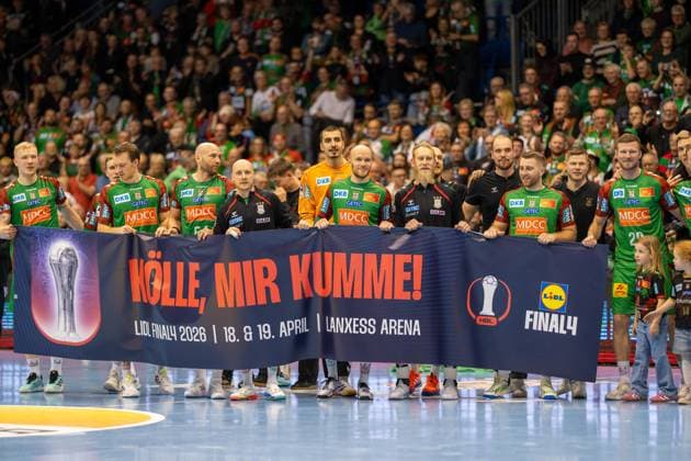 Deutschland: Handball DHB-Pokal 2025 26, Viertelfinale - SC Magdeburg vs SG Flensburg-Handewitt - GETEC Arena (Magdeburg): Team Abpfiff Jubel Final4 Copyright: xTomxLauruschkatx