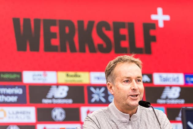 LEVERKUSEN, GERMANY - DECEMBER 19: Kasper Hjulmand (Head coach Bayer 04 Leverkusen) during the pre game press conference, PK, Pressekonferenz before the Bundesliga match between Bayer 04 Leverkusen and RB Leipzig at BayArena on December 19, 2025 in Leverkusen, Germany. North Rhine Westphalia Germany Copyright: xSteffiexWunderlx